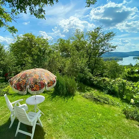 Szegfű33 Appartement *