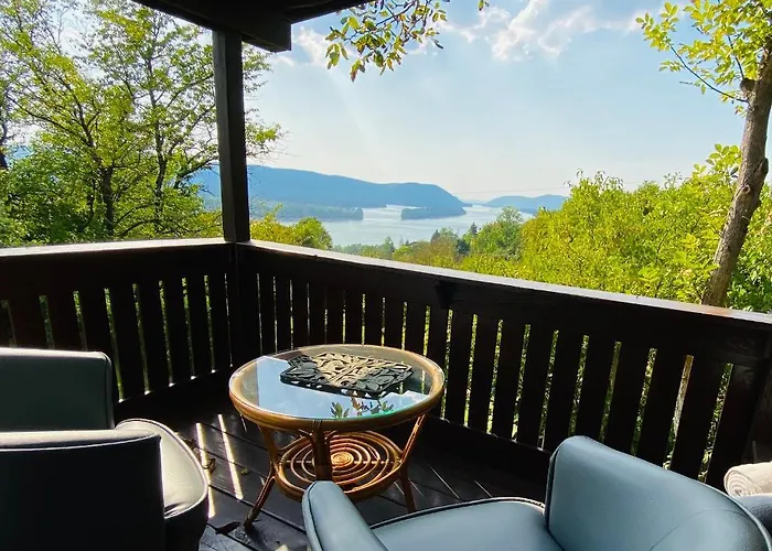 Szegfu33 Vendeghaz Zebegeny