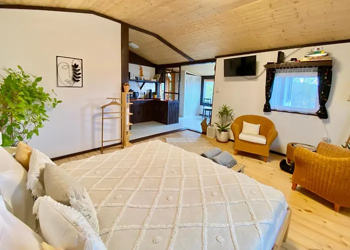 Apartment Szegfu33 Vendeghaz *