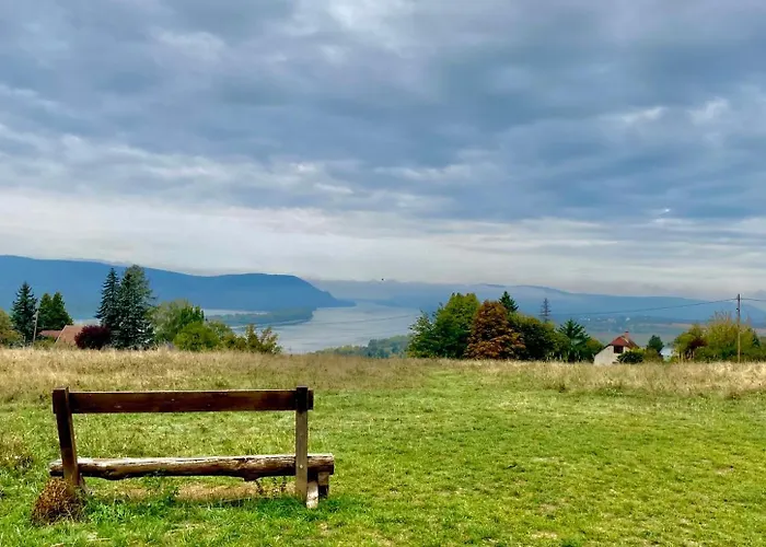 Szegfu33 Vendeghaz Zebegeny